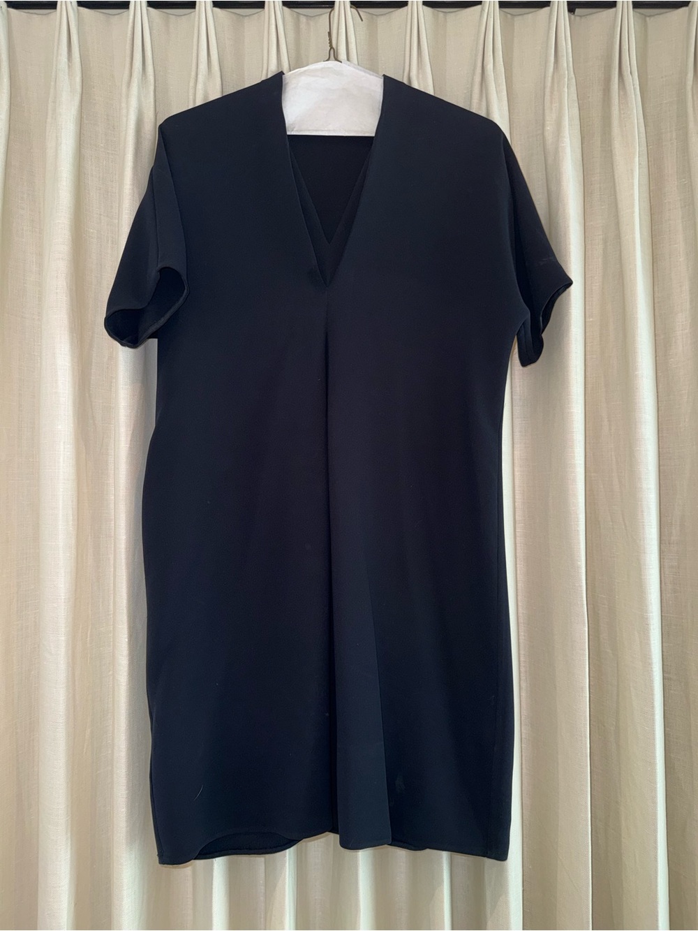 Vince Black V-Neck Short Sleeve Top